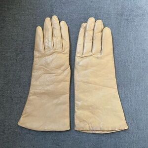 Vintage Van Raalte Tan Leather Gloves Size Medium